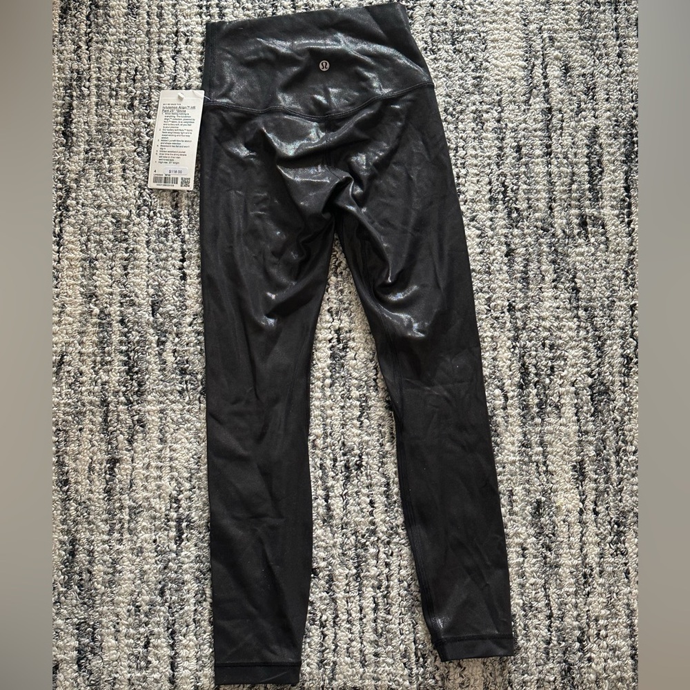 Lululemon Align™ High-Rise Pant 25"
Shine